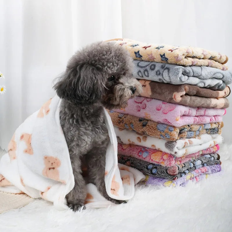 Manta Suave y Cálida para Mascotas con Estampado de Huellas
